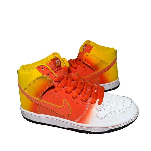 Nike SB Dunk High Men's Sneakers Candy Corn Orange Size 9.5 - Picture 2 of 6
